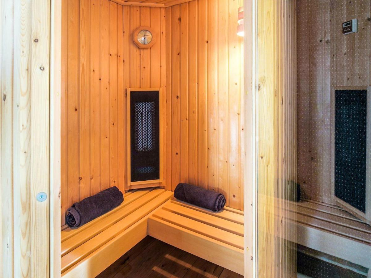 Villa Traditional Farmhouse In Egmond Aan Den Hoef With Sauna Rinnegom Exterior foto